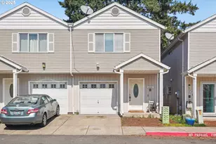 12631 SE Division St, Portland, OR 97236 - Photo 12