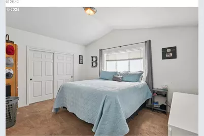12631 SE Division St #B, Portland, OR 97236 - Photo 6