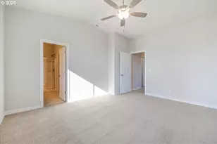 725 E 3rd St, Yamhill, OR 97148 - Photo 24