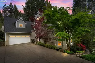 10831 SW Creightonwood Pl, Portland, OR 97219 - Photo 46