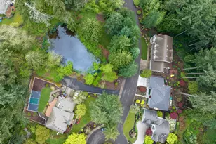 10831 SW Creightonwood Pl, Portland, OR 97219 - Photo 44