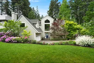 10831 SW Creightonwood Pl, Portland, OR 97219 - Photo 2