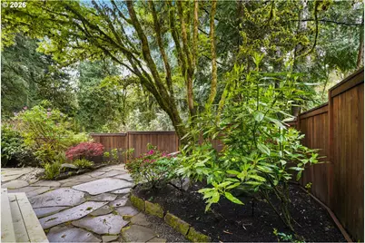 10831 SW Creightonwood Pl, Portland, OR 97219 - Photo 40