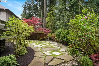 10831 SW Creightonwood Pl, Portland, OR 97219 - Photo 38