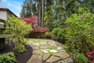 10831 SW Creightonwood Pl, Portland, OR 97219 - Photo 38