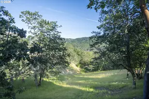 1525 Braunda Dr, Roseburg, OR 97471 - Photo 36