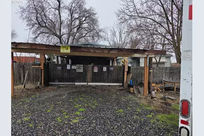 81876 Highway 395 N, Hermiston, OR 97838 - Photo 1
