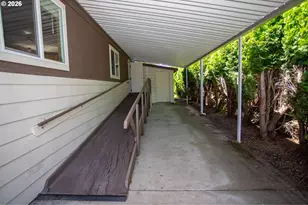 1199 N Terry St, Eugene, OR 97402 - Photo 4
