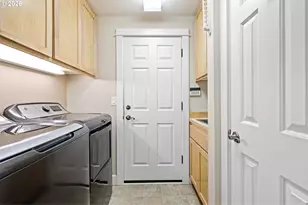 3368 Bentley Ave, Eugene, OR 97405 - Photo 20
