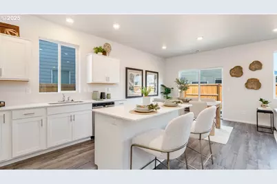 2955 T St, Springfield, OR 97477 - Photo 4