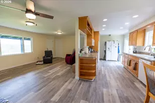 40235 Rainbow Dr, Scio, OR 97374 - Photo 16