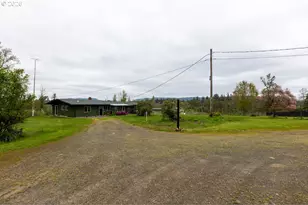 40235 Rainbow Dr, Scio, OR 97374 - Photo 6