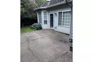 18080 SW Jeremy St, Beaverton, OR 97007 - Photo 18