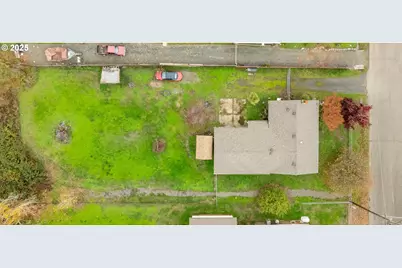 301 NW Midway St, Winston, OR 97496 - Photo 36