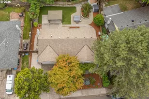 16960 NW Coburg Ct, Beaverton, OR 97006 - Photo 24