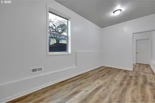 1930 Hawkins Ln, Eugene, OR 97405 - Photo 22