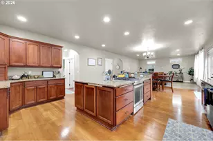 1930 Hawkins Ln, Eugene, OR 97405 - Photo 12