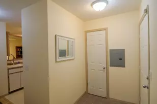 5142 SW Multnomah Blvd, Portland, OR 97219 - Photo 2