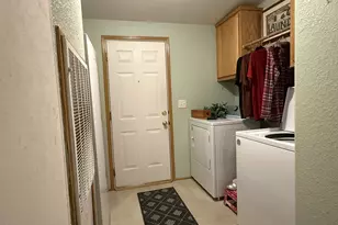 120 SE Oak Leaf Ln, Winston, OR 97496 - Photo 24