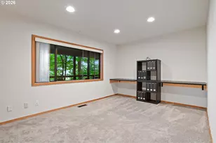 4068 SW Hewett Blvd, Portland, OR 97221 - Photo 24