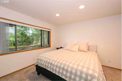 4068 SW Hewett Blvd, Portland, OR 97221 - Photo 22