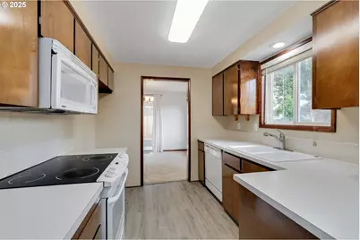 210 Forest Pl, Forest Grove, OR 97116 - Photo 30