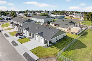 542 Park Springs Ave, Baker City, OR 97814 - Photo 2