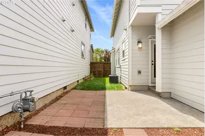 14780 NW Hydrangea Ct, Portland, OR 97229 - Photo 40