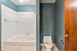 8619 NE 35th Ave, Vancouver, WA 98665 - Photo 26