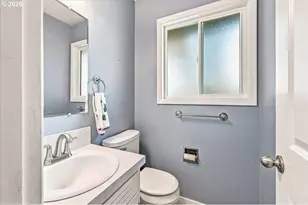 8619 NE 35th Ave, Vancouver, WA 98665 - Photo 10