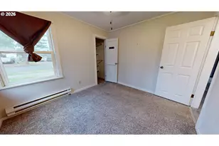 1453 C St, Springfield, OR 97477 - Photo 30