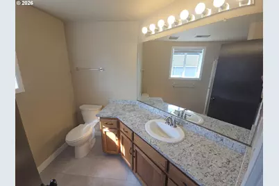 2103 SW Stella Way, Troutdale, OR 97060 - Photo 14