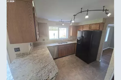 2103 SW Stella Way, Troutdale, OR 97060 - Photo 10