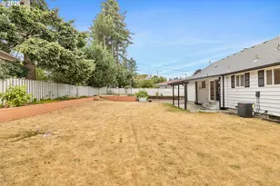 807 SE 169th Dr, Portland, OR 97233 - Photo 24