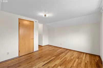 807 SE 169th Dr, Portland, OR 97233 - Photo 18