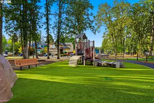 19062 SW York St, Beaverton, OR 97003 - Photo 46