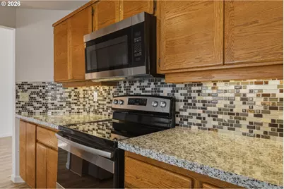 17635 NW Ashland Dr, Portland, OR 97229 - Photo 12