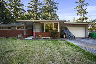 205 NE 160th Ave, Portland, OR 97230 - Photo 4