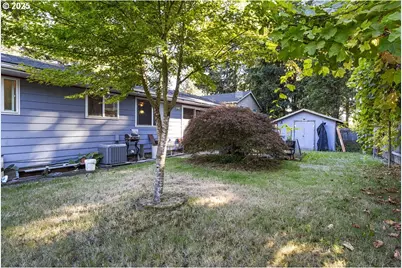 205 NE 160th Ave, Portland, OR 97230 - Photo 34