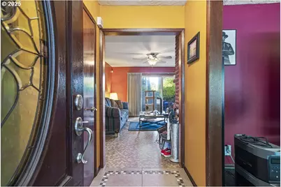 205 NE 160th Ave, Portland, OR 97230 - Photo 6