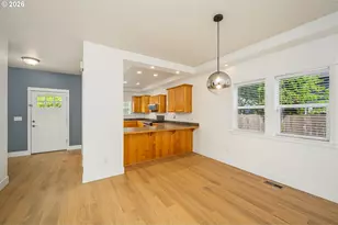 159 Crocker Ln, Eugene, OR 97404 - Photo 8
