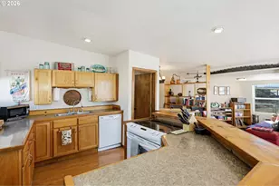 101 N Boat Basin Rd, The Dalles, OR 97058 - Photo 16