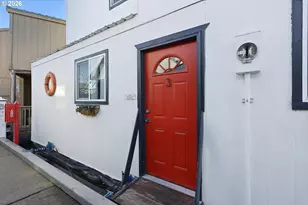 101 N Boat Basin Rd, The Dalles, OR 97058 - Photo 4