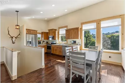 192 Honey Suckle Ln, The Dalles, OR 97058 - Photo 8