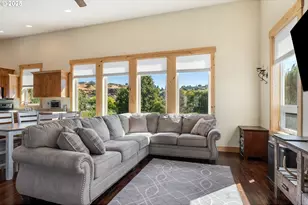 192 Honeysuckle Ln, The Dalles, OR 97058 - Photo 12