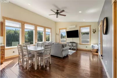 192 Honey Suckle Ln, The Dalles, OR 97058 - Photo 4