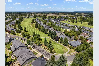 426 Troon Ave, Woodburn, OR 97071 - Photo 46