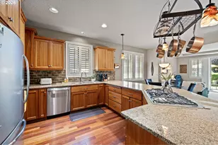 426 Troon Ave, Woodburn, OR 97071 - Photo 12