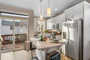 18394 SW Anna Mae Ln, Beaverton, OR 97003 - Photo 16