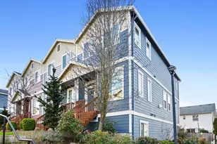 18394 SW Anna Mae Ln, Beaverton, OR 97003 - Photo 4